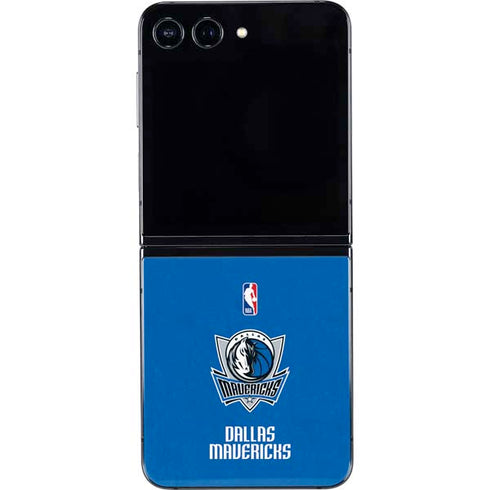 NBA Dallas Mavericks Distressed Galaxy Z Flip5 5G Skin